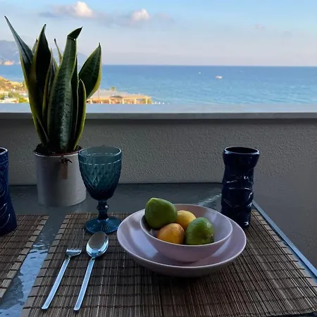 Costal Apartman