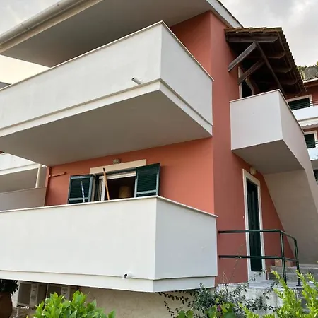 Costal Apartamento *