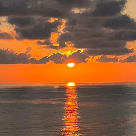 Costal דירה *